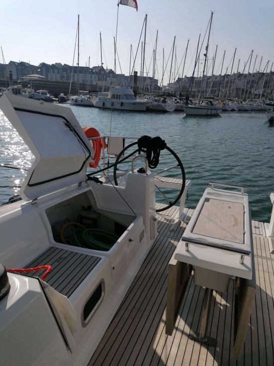 Beneteau Oceanis 38.1 preowned for sale