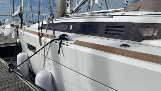 Jeanneau Sun Odyssey 349 preowned for sale