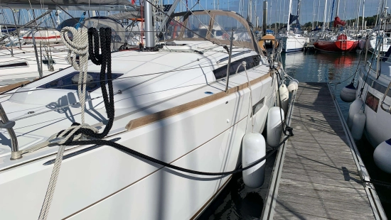 Jeanneau Sun Odyssey 349 preowned for sale