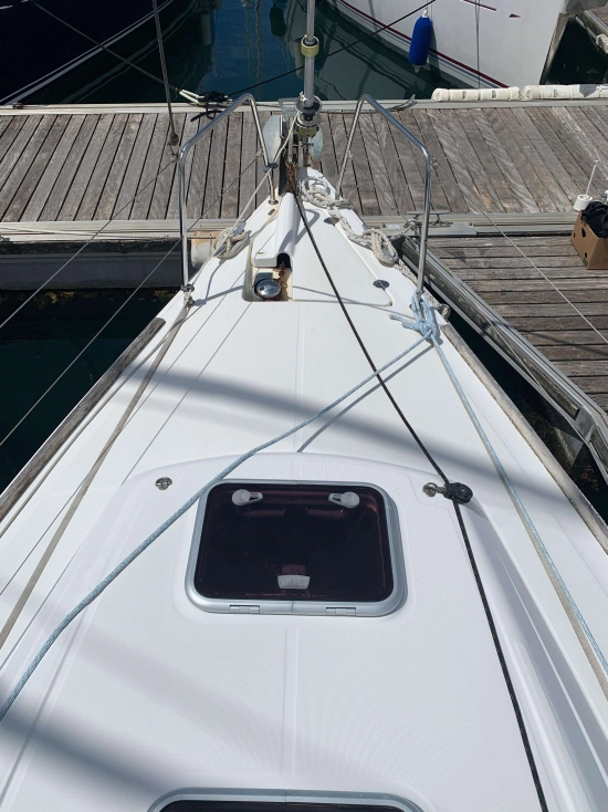 Beneteau Oceanis 31 preowned for sale