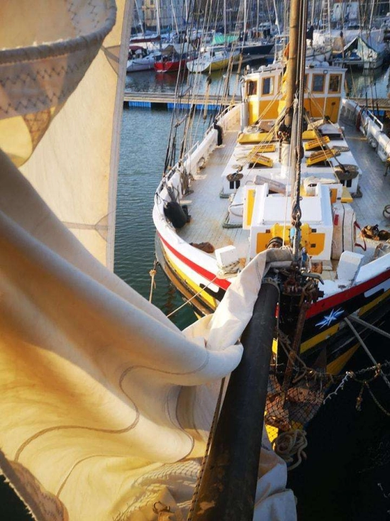 KETCH AURIQUE 25M KETCH AURIQUE 25M preowned for sale