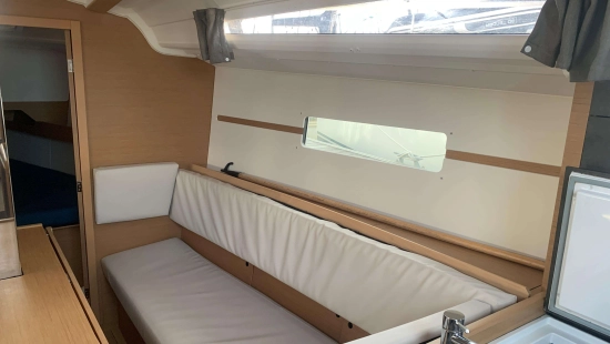 Jeanneau Sun Odyssey 349 preowned for sale