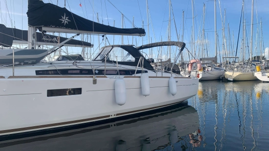 Jeanneau Sun Odyssey 349 preowned for sale