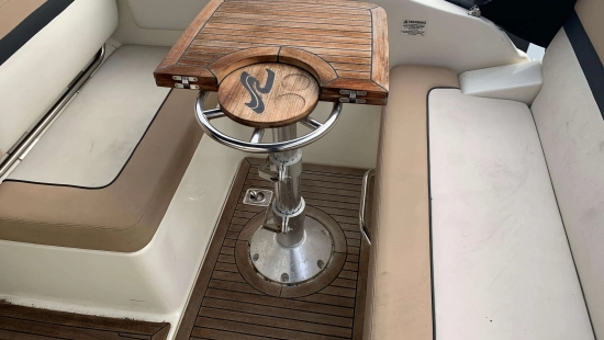 Sea Ray Sundancer 265 preowned for sale