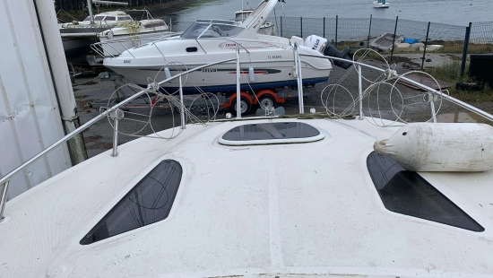 Sea Ray Sundancer 265 preowned for sale