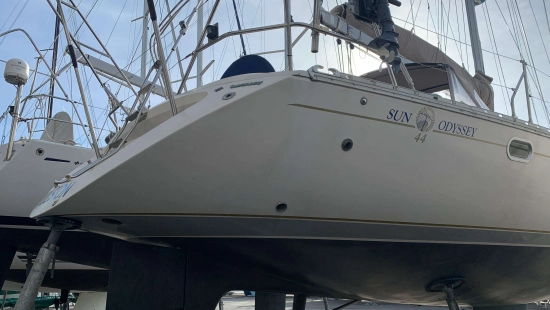 Jeanneau Sun Odyssey 44 preowned for sale