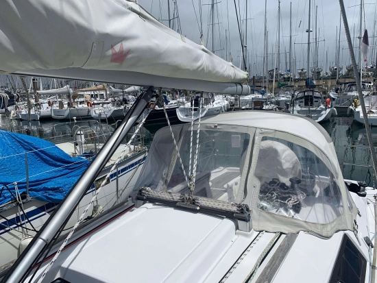 Beneteau Oceanis 31 preowned for sale