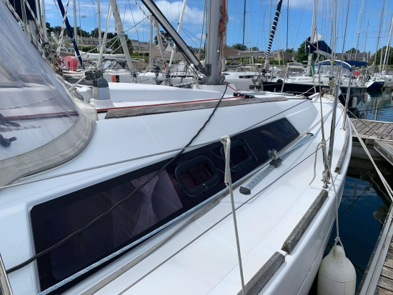 Beneteau Oceanis 31 preowned for sale