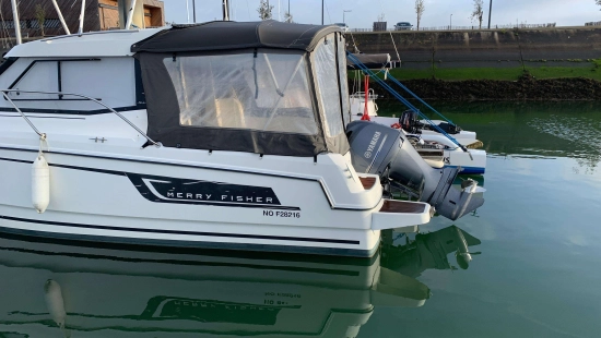 Jeanneau Merry Fisher 755 preowned for sale