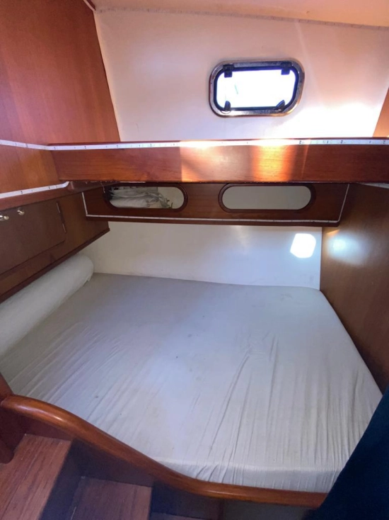 Astinor 1000 Flybridge preowned for sale