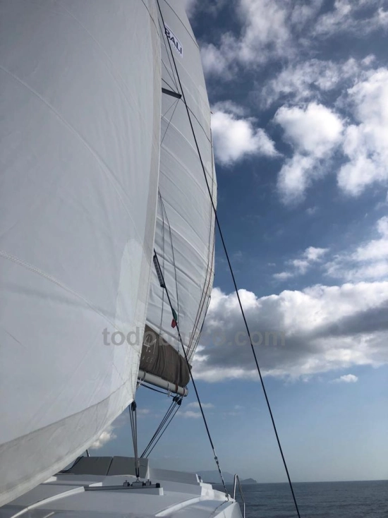 Bali Catamarans 4.1 preowned for sale