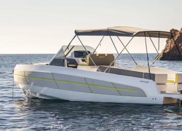 Zephyr Boats Z800 preowned for sale