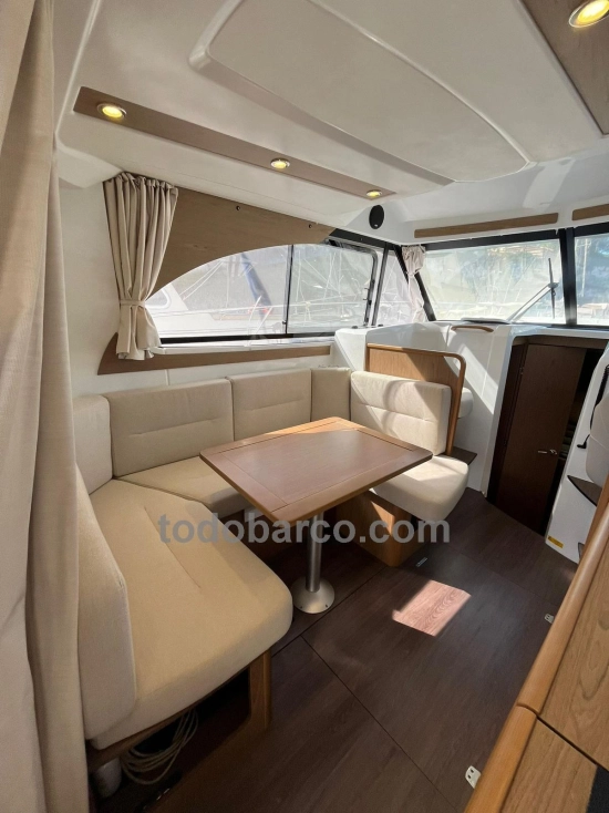 Beneteau Antares 32 FLY preowned for sale