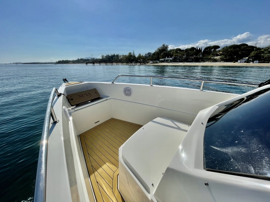 Nuva Yachts M6 Open d’occasion à vendre