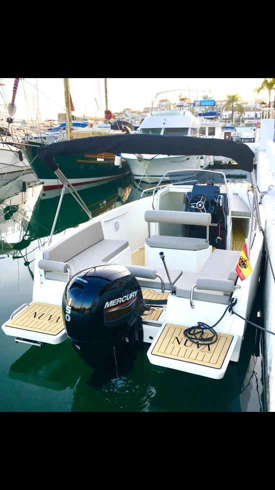 Nuva Yachts M6 Open d’occasion à vendre