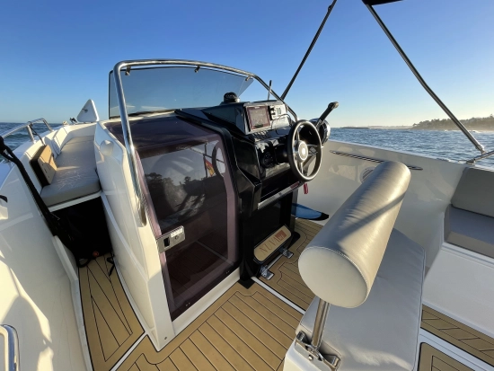 Nuva Yachts M6 Open d’occasion à vendre