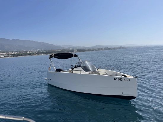 Nuva Yachts M6 Open d’occasion à vendre