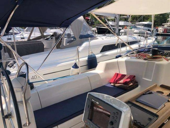 Dufour Yachts Grand Large DUFOUR 455 d’occasion à vendre