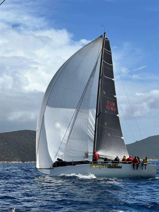 KER YACHT DESIGN BOLT 37 d’occasion à vendre