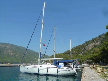 Bavaria Yachts BAVARIA 42 CRUISER preowned for sale