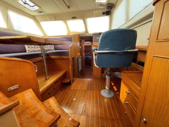 NORTHSHORE YACHTS VANCOUVER 38 PILOT preowned for sale