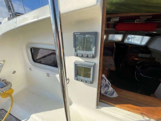 NORTHSHORE YACHTS VANCOUVER 38 PILOT preowned for sale