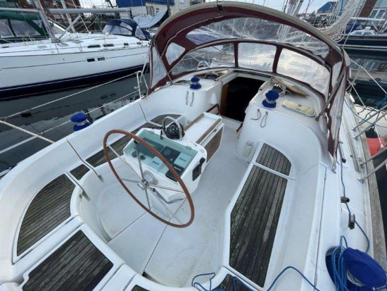 Beneteau Oceanis 411 CLIPPER preowned for sale