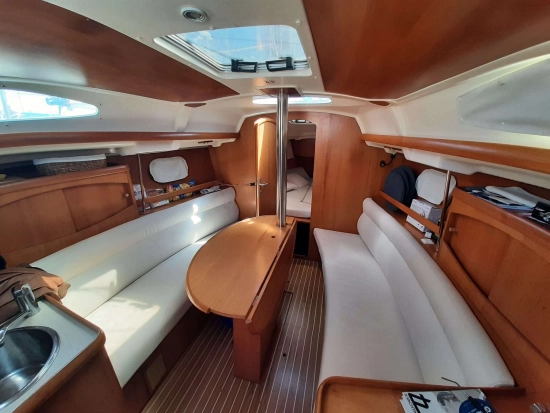 Jeanneau Sun Odyssey 32.2 gebraucht zum verkauf