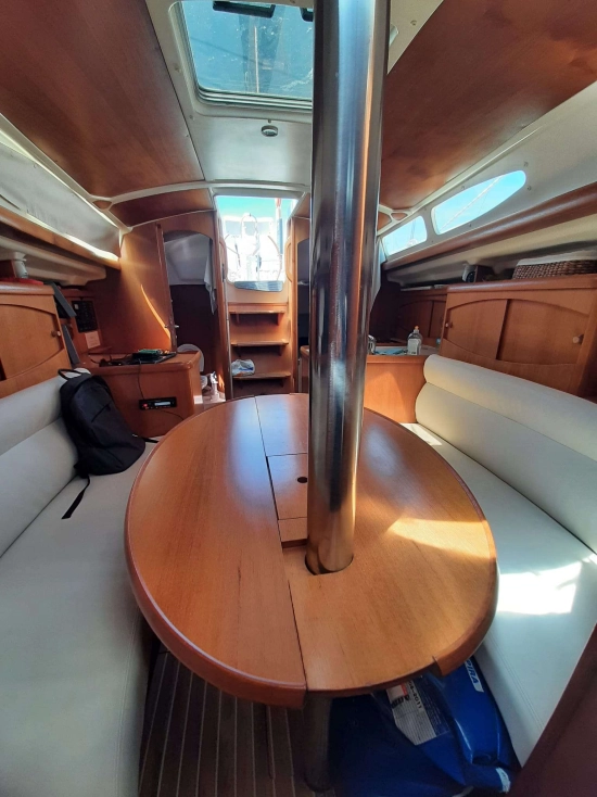 Jeanneau Sun Odyssey 32.2 gebraucht zum verkauf