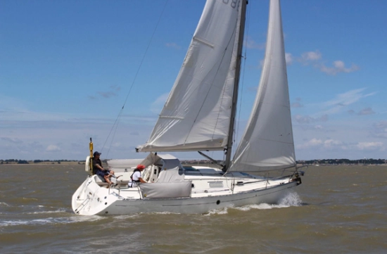 Beneteau 310 gebraucht zum verkauf