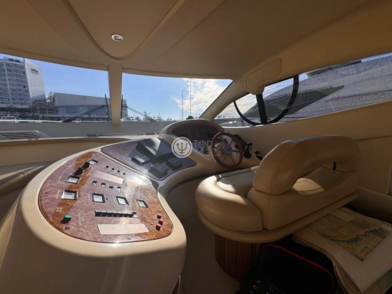 Azimut 46 Fly preowned for sale