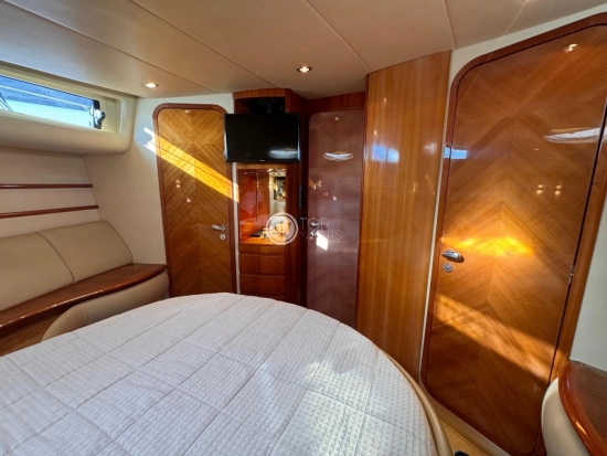 Azimut 46 Fly preowned for sale