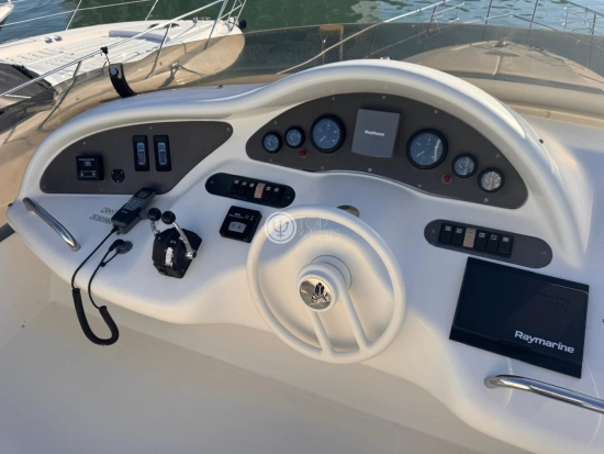 Azimut 46 Fly preowned for sale
