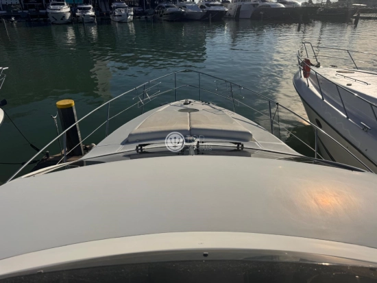 Azimut 46 Fly preowned for sale