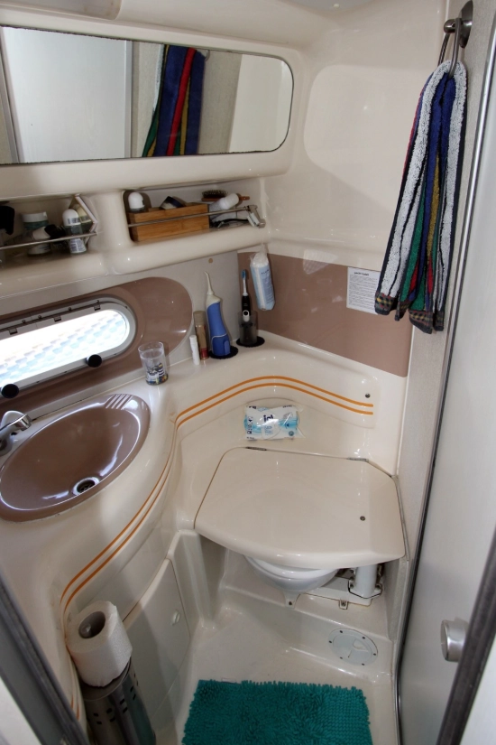 Sealine 350 Flybridge preowned for sale