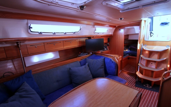 Bavaria Yachts 38 Cruiser preowned for sale