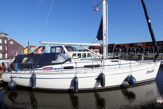 Bavaria Yachts 38 Cruiser preowned for sale