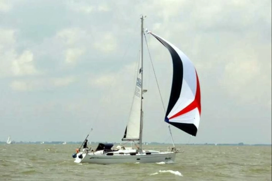 Bavaria Yachts 38 Cruiser preowned for sale