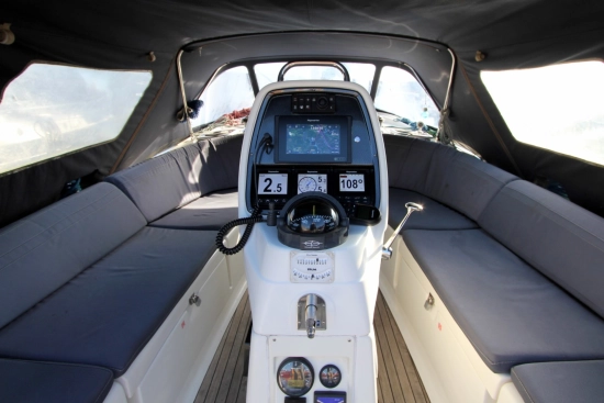 Bavaria Yachts 38 Cruiser preowned for sale