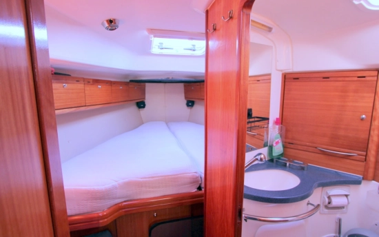Bavaria Yachts 38 Cruiser preowned for sale