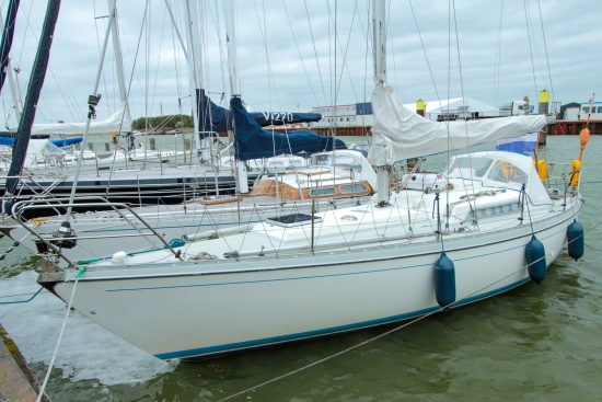 Victoire 933 preowned for sale