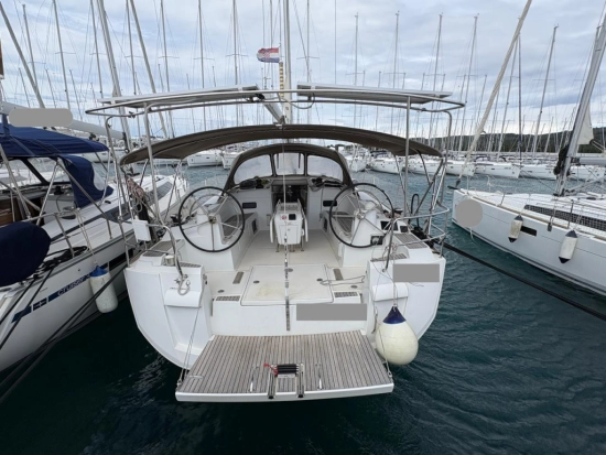 Jeanneau Sun Odyssey 519 preowned for sale