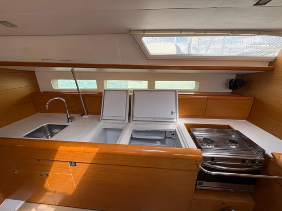 Jeanneau Sun Odyssey 519 preowned for sale