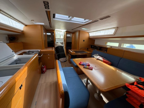 Jeanneau Sun Odyssey 519 preowned for sale