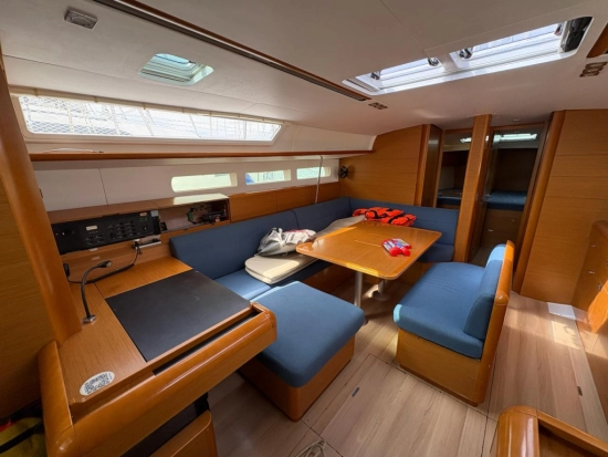 Jeanneau Sun Odyssey 519 preowned for sale