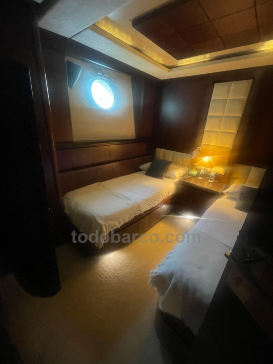 Azimut 116 preowned for sale