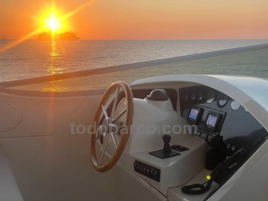 Azimut 116 preowned for sale