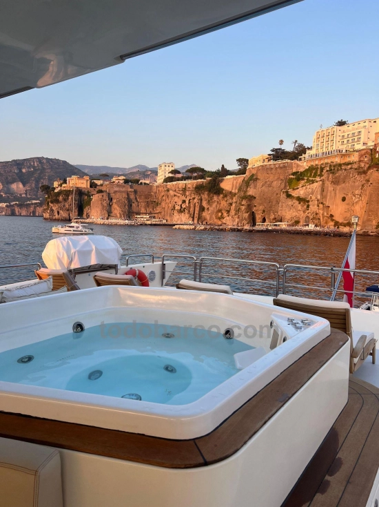 Azimut 116 preowned for sale