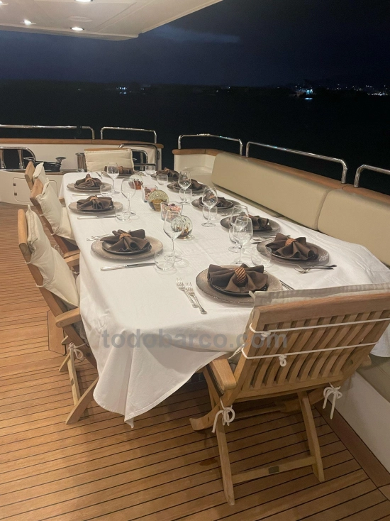 Azimut 116 preowned for sale