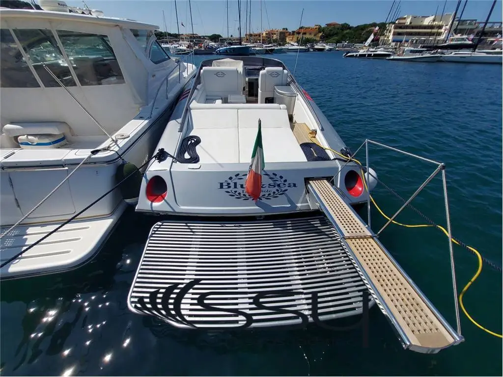 Magnum Marine 44 preowned for sale